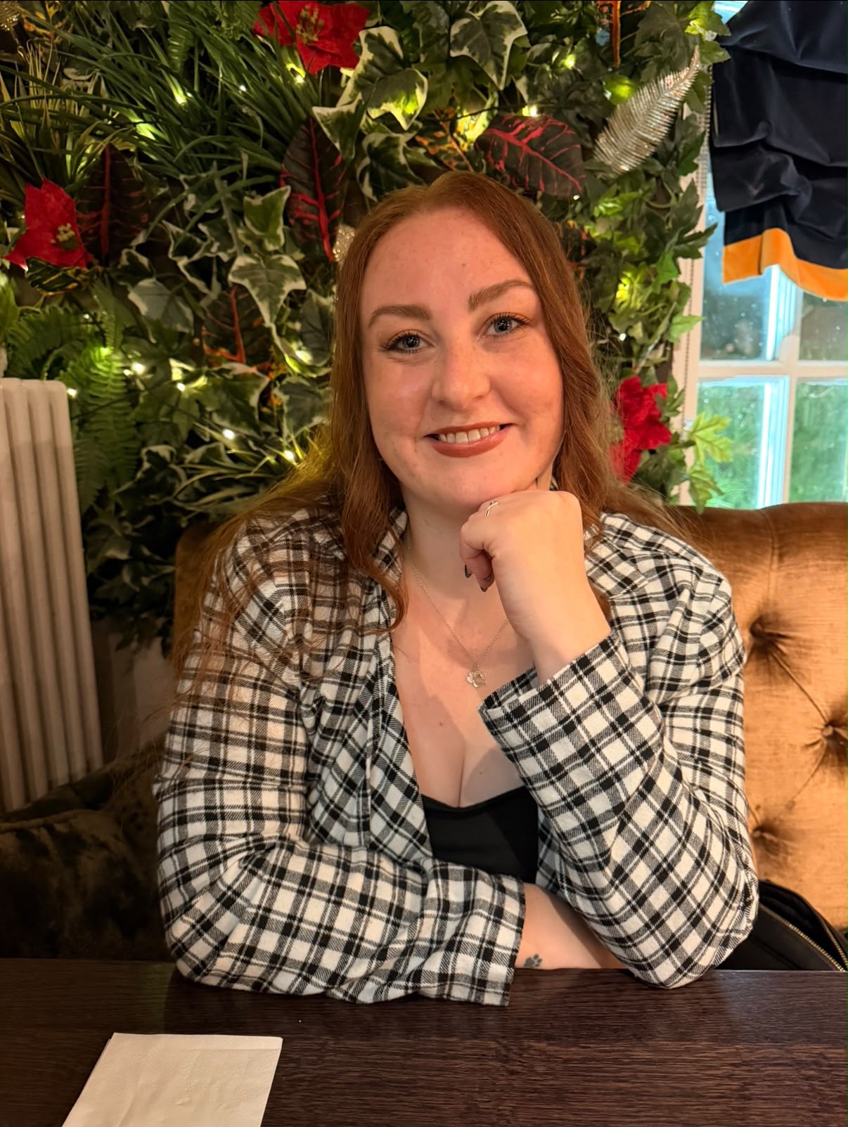 Em, founder of The Mum Adventures Guide